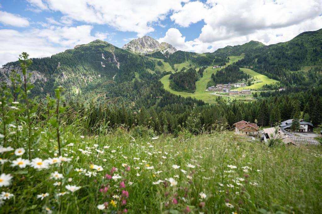 Gemuetliche Huette In Den Bergen Villa Sonnenalpe Nassfeld Buitenkant foto