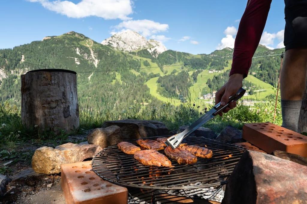 Gemuetliche Huette In Den Bergen Villa Sonnenalpe Nassfeld Buitenkant foto